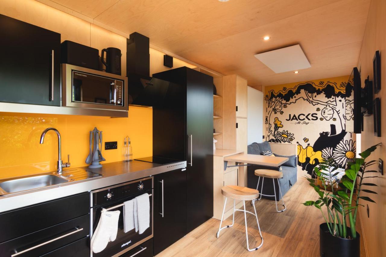 The Hive - Unique Hot Tub Cabin In Millport Dış mekan fotoğraf