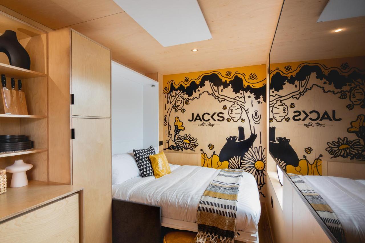 The Hive - Unique Hot Tub Cabin In Millport Dış mekan fotoğraf