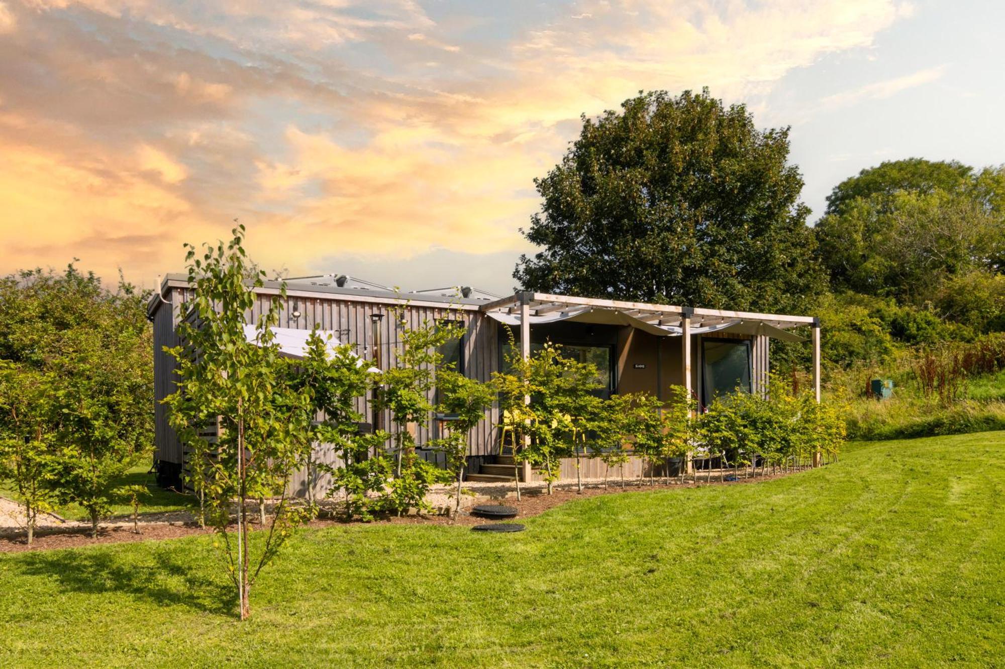 The Hive - Unique Hot Tub Cabin In Millport Dış mekan fotoğraf